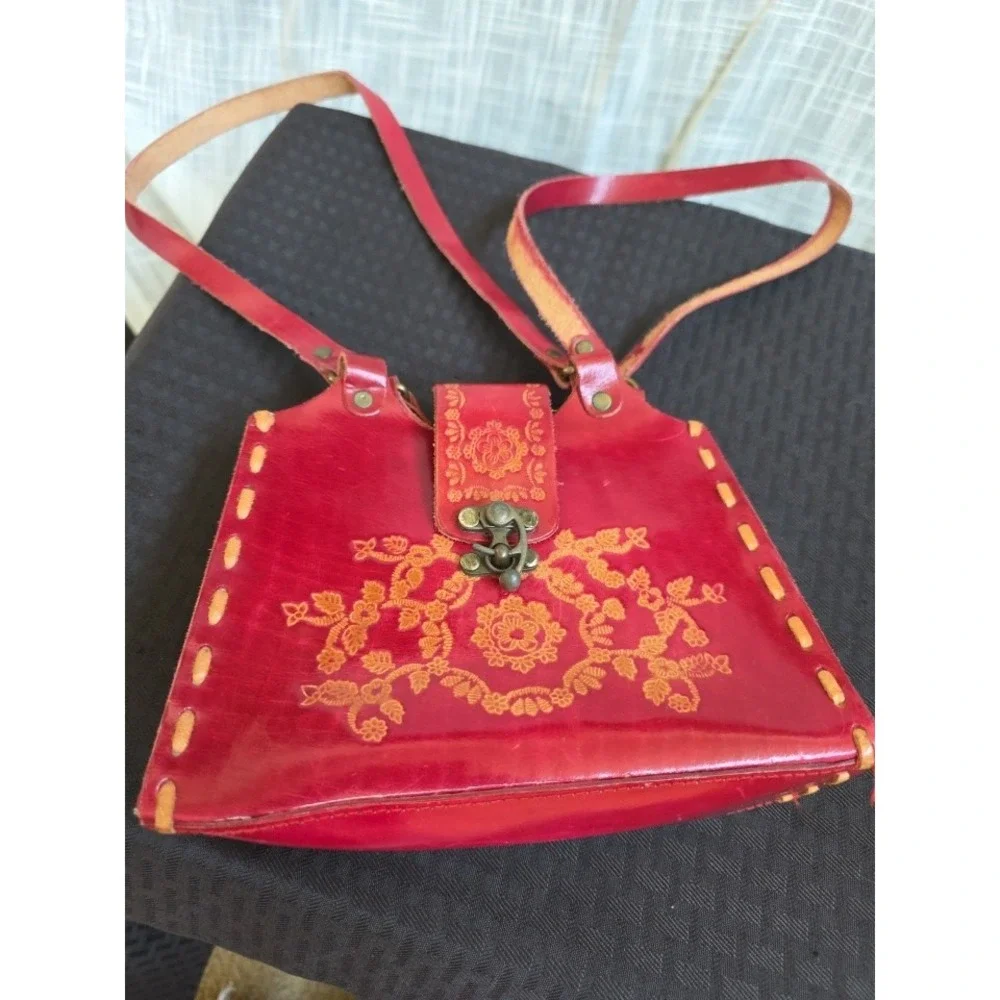 Vintage Heavy Leather Western Red Purse Flowers Design Handcrafted 8